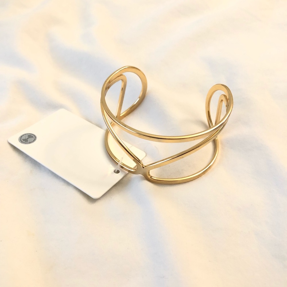 Gold Bracelet